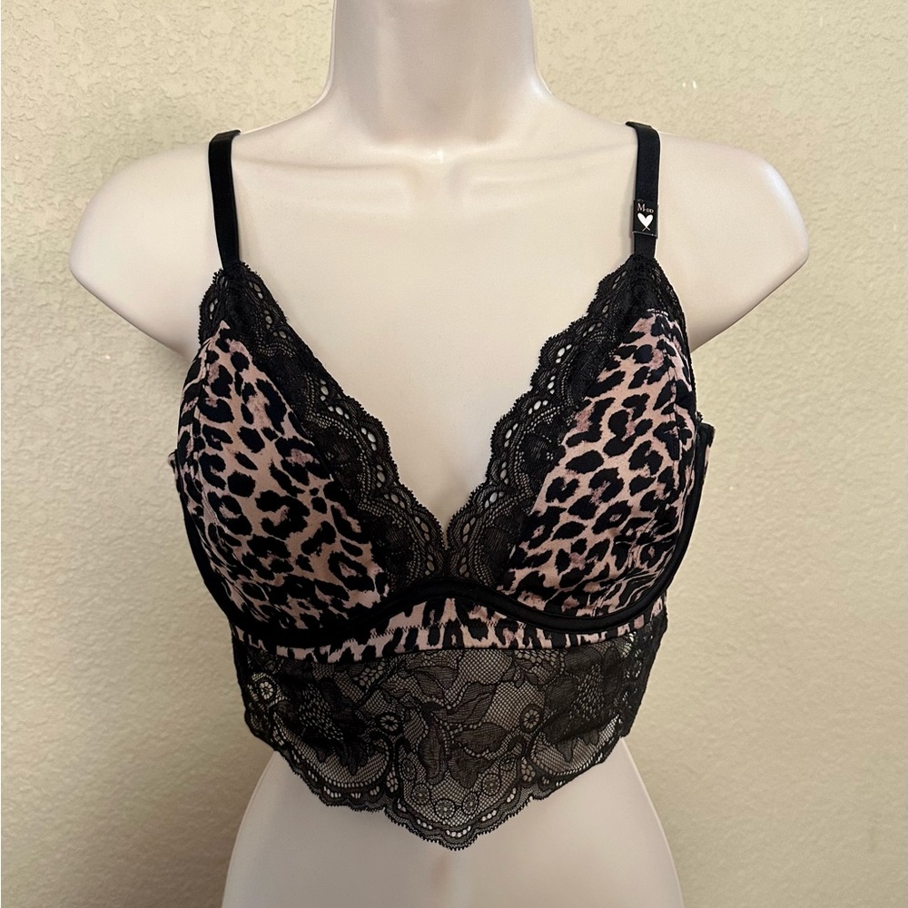 Very sexy Victoria Secret black lace/ animal print bralette M-DD-NEW WITH TAGS
